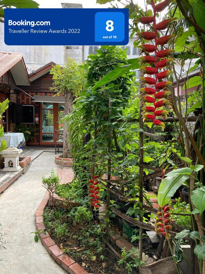 Noom Guesthouse Lopburi Ngoại thất bức ảnh